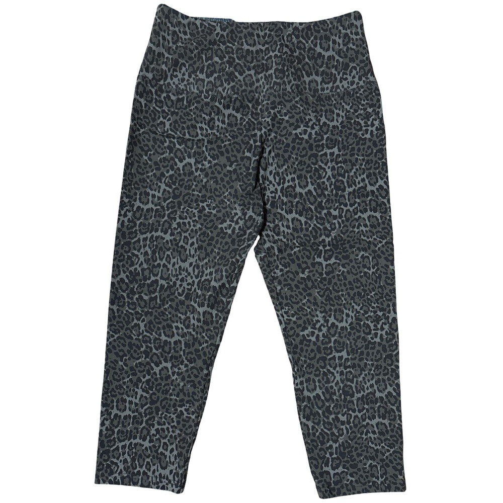 Casa Blanca Leopard Print Capri Leggings